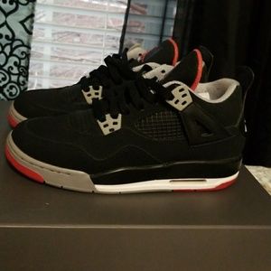 AirJordan 4 Retro Bred